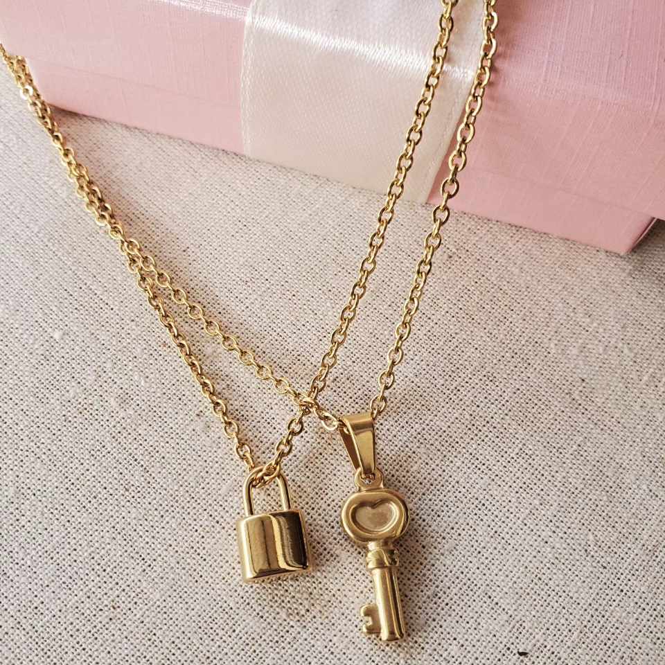 Collares